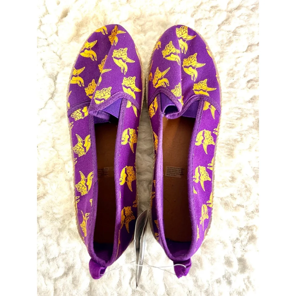 NWT FOCO NFL Women's Minnesota Vikings Espadrille Canvas Shoe Size L (9-10)